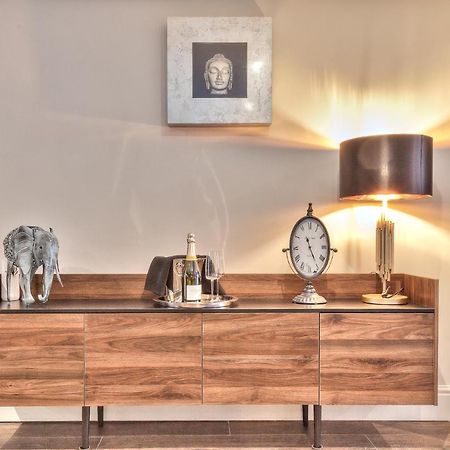 The Mews Boutique Deluxe Apartments, Sleep 2-6 People , Central Location, Free Parking Windermere Ngoại thất bức ảnh