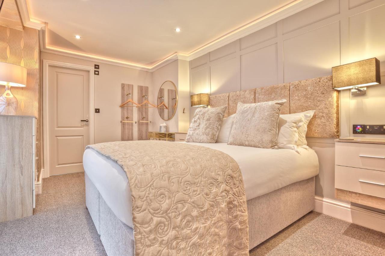 The Mews Boutique Deluxe Apartments, Sleep 2-6 People , Central Location, Free Parking Windermere Ngoại thất bức ảnh