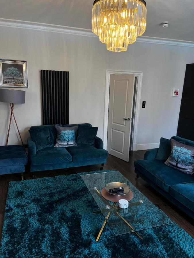 The Mews Boutique Deluxe Apartments, Sleep 2-6 People , Central Location, Free Parking Windermere Ngoại thất bức ảnh
